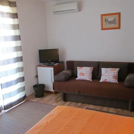 Danese Apartment